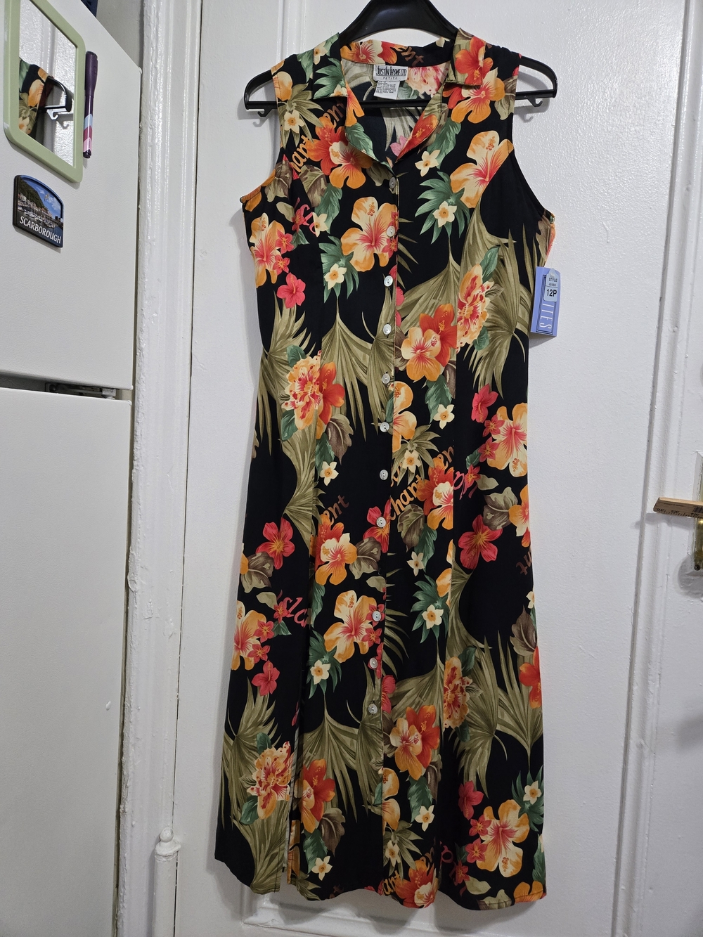 Sleeveless Black Tropical Floral Button-Front Dress